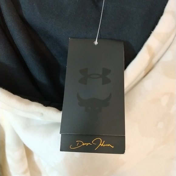 Nwt Men MEDIUM Under Armour Project Rock Veterans Day Hoodie 1367097 USA Troops - Picture 8 of 8